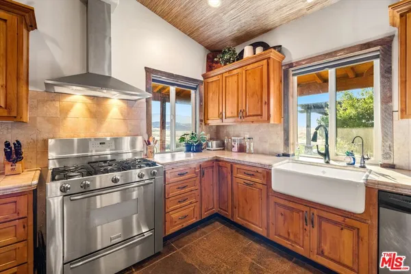 $1,200,000 | 13750 Cuyama Highway, Cuyama, CA 93254