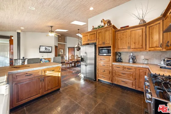 $1,200,000 | 13750 Cuyama Highway, Cuyama, CA 93254