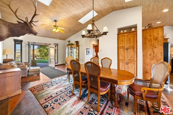 $1,200,000 | 13750 Cuyama Highway, Cuyama, CA 93254