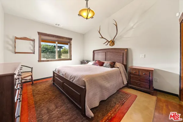 $1,200,000 | 13750 Cuyama Highway, Cuyama, CA 93254