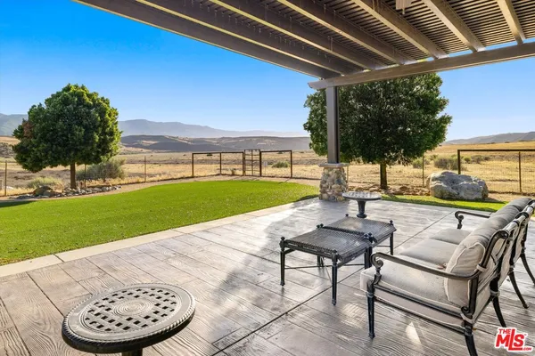 $1,200,000 | 13750 Cuyama Highway, Cuyama, CA 93254