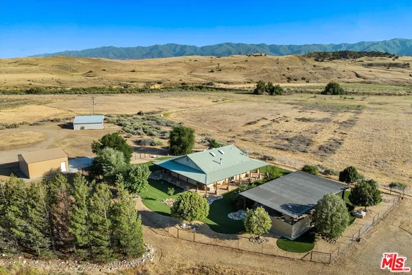 $1,200,000 | 13750 Cuyama Highway, Cuyama, CA 93254
