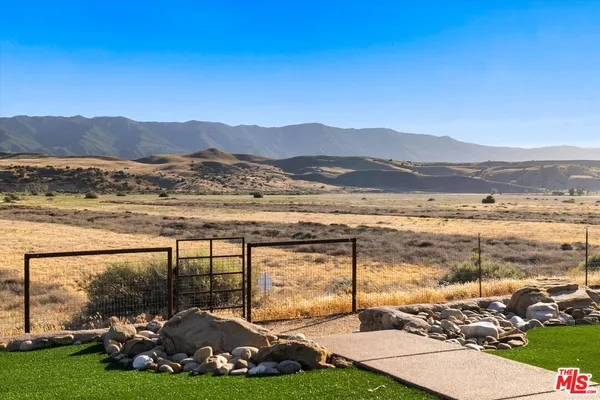 $1,200,000 | 13750 Cuyama Highway, Cuyama, CA 93254