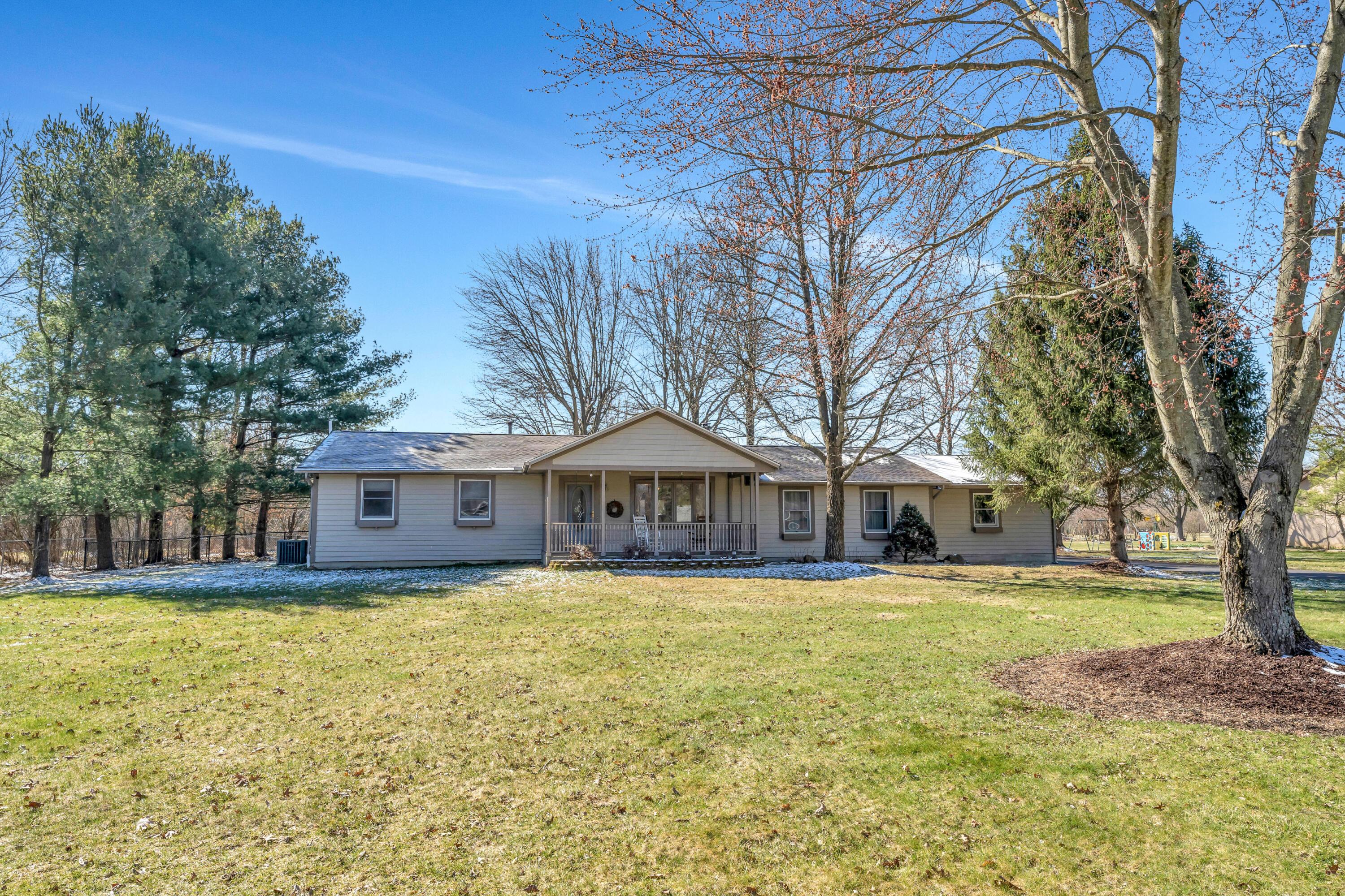7270 Big Walnut Road Galena, OH 43021 - Photo 2 of 53 DSC07265