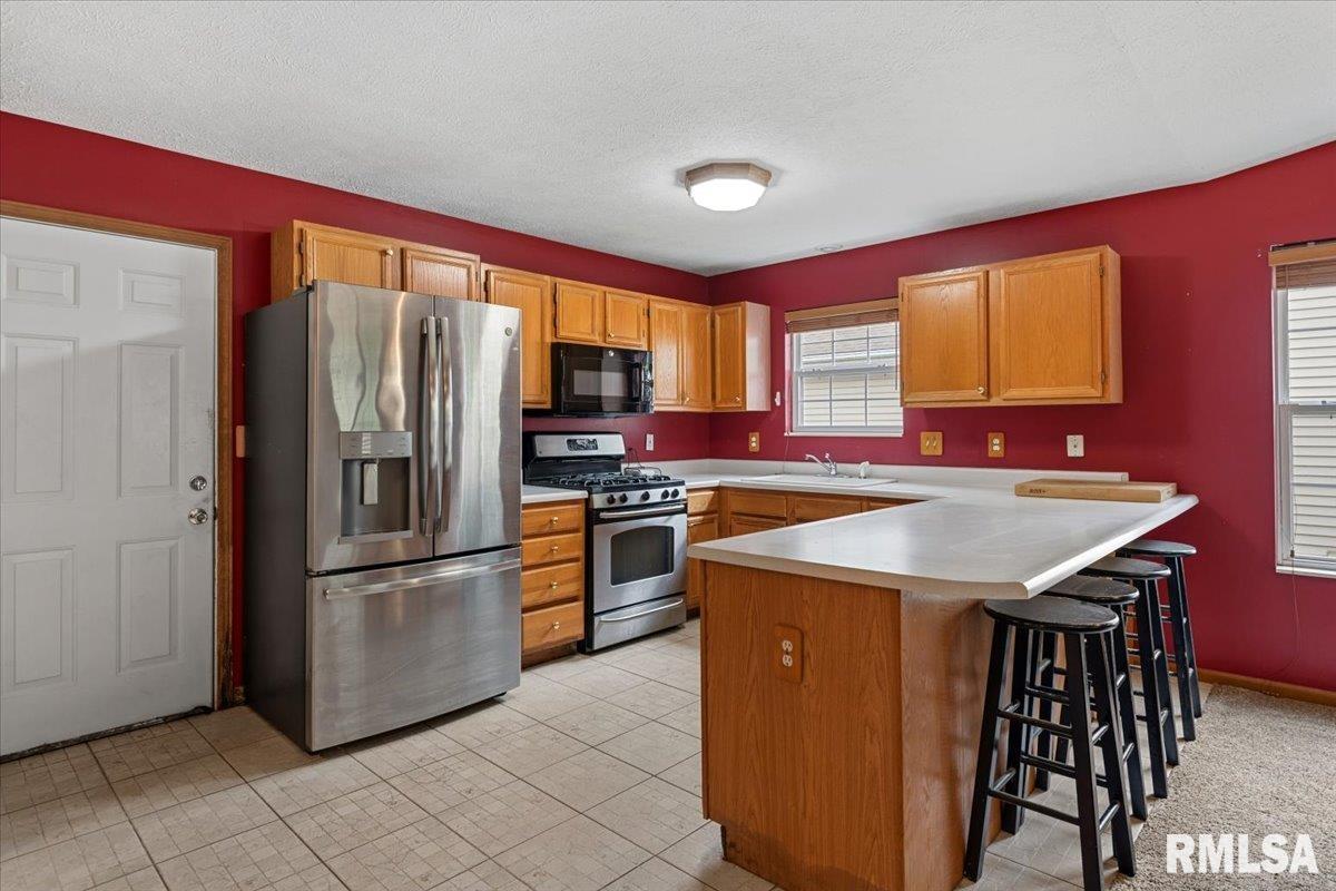 1216 Dani Lane Springfield, IL 62712 - Photo 11 of 32
