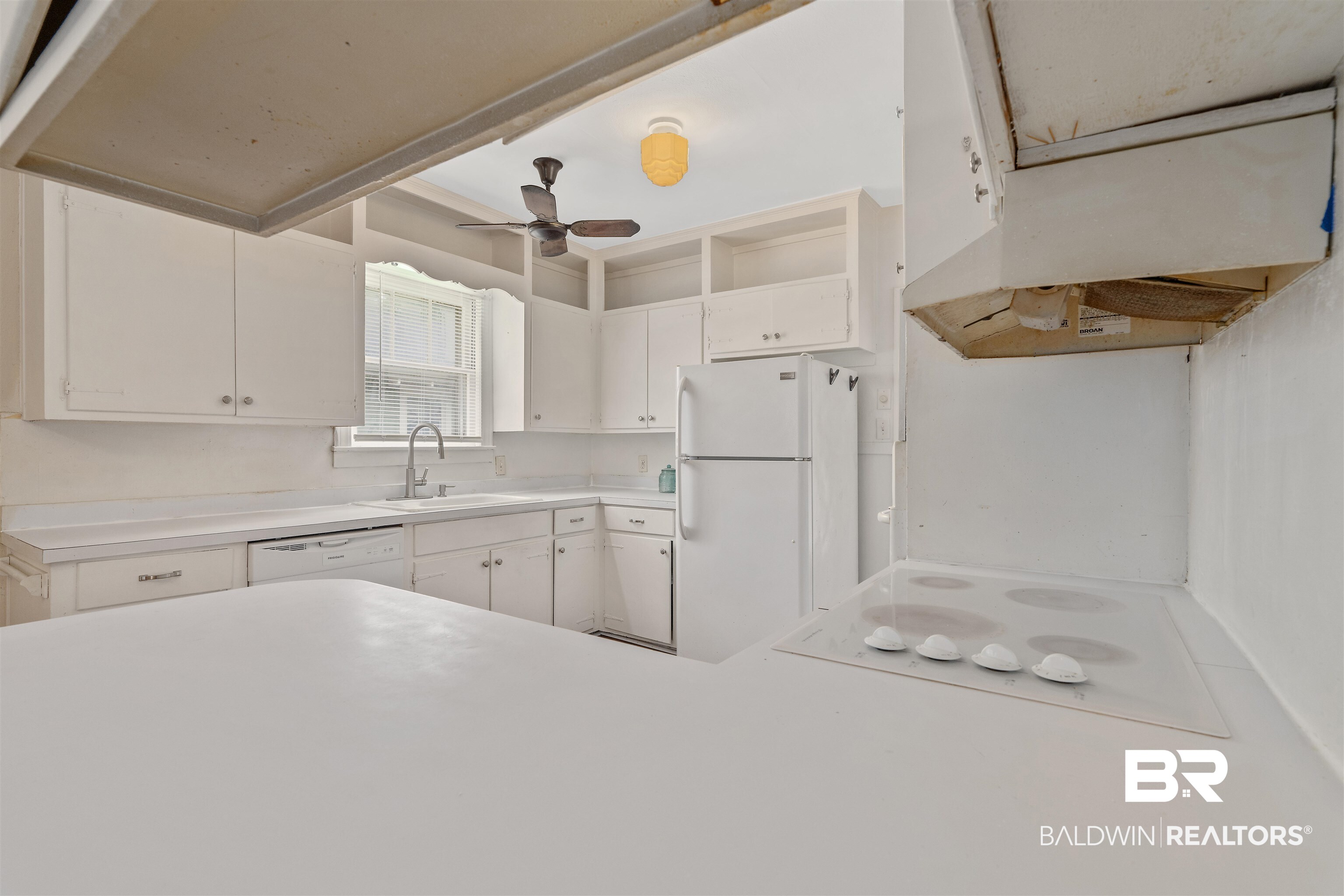 137 Hyland Avenue Mobile, AL 36607 - Photo 8 of 30