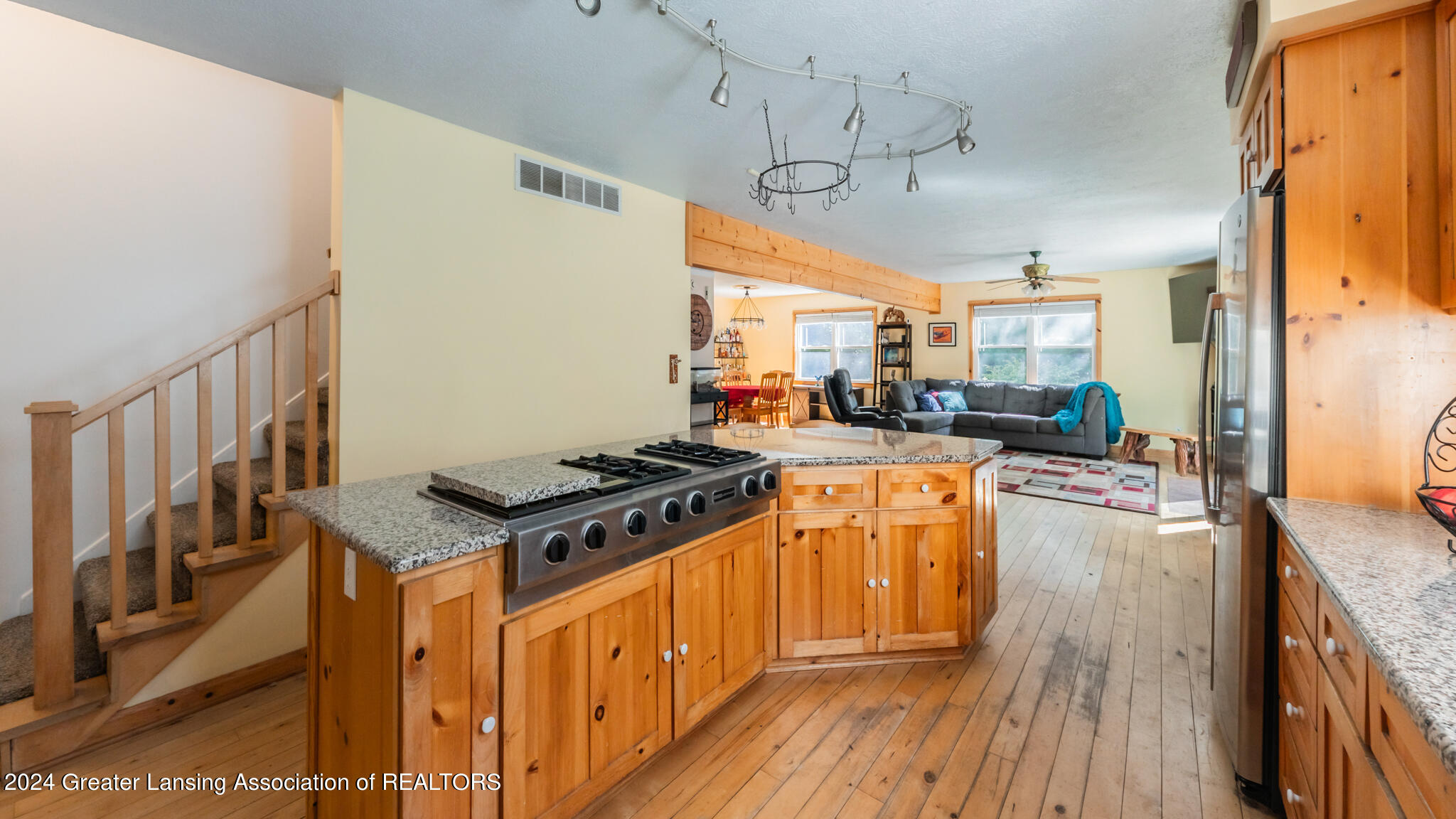15629 Chandler Road Bath, MI 48808 - Photo 13 of 51 15629Chandler023