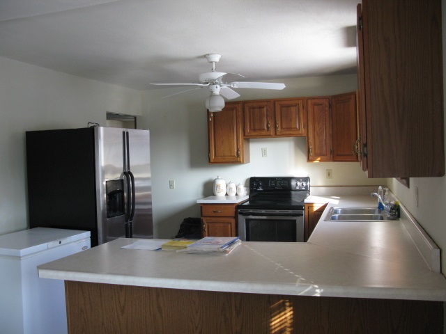 306 East Oak Street Butler, IN 46721 - Photo 3 of 9