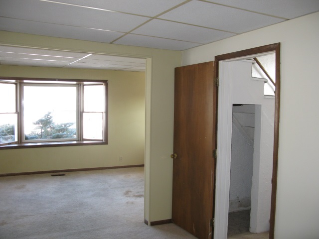 306 East Oak Street Butler, IN 46721 - Photo 8 of 9