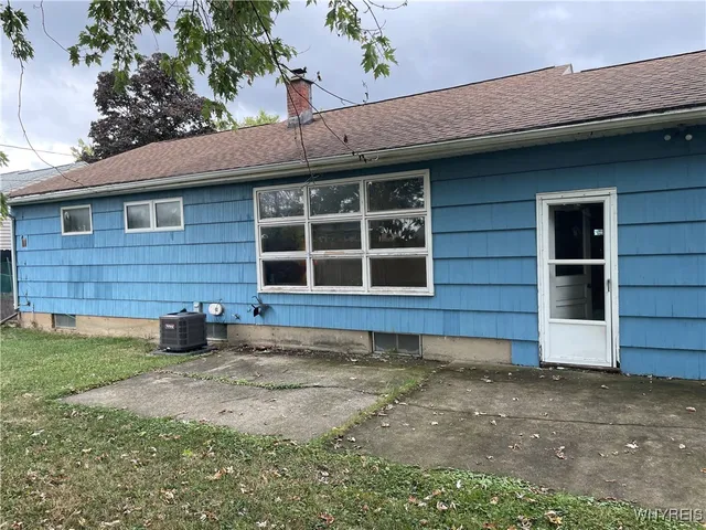 $2,200 | 41 Castle Court, Amherst, NY 14226