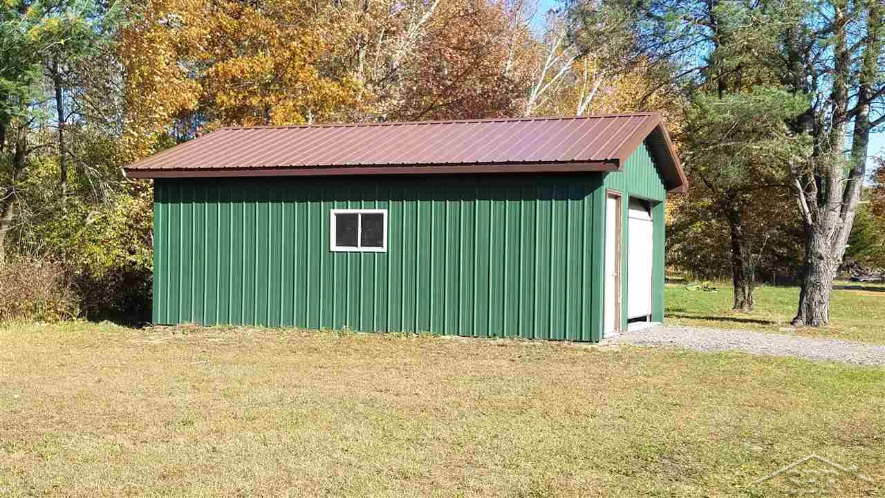 13509 Ithaca Road St. Charles, MI 48655 - Photo 22 of 32 31398542-21.JPG