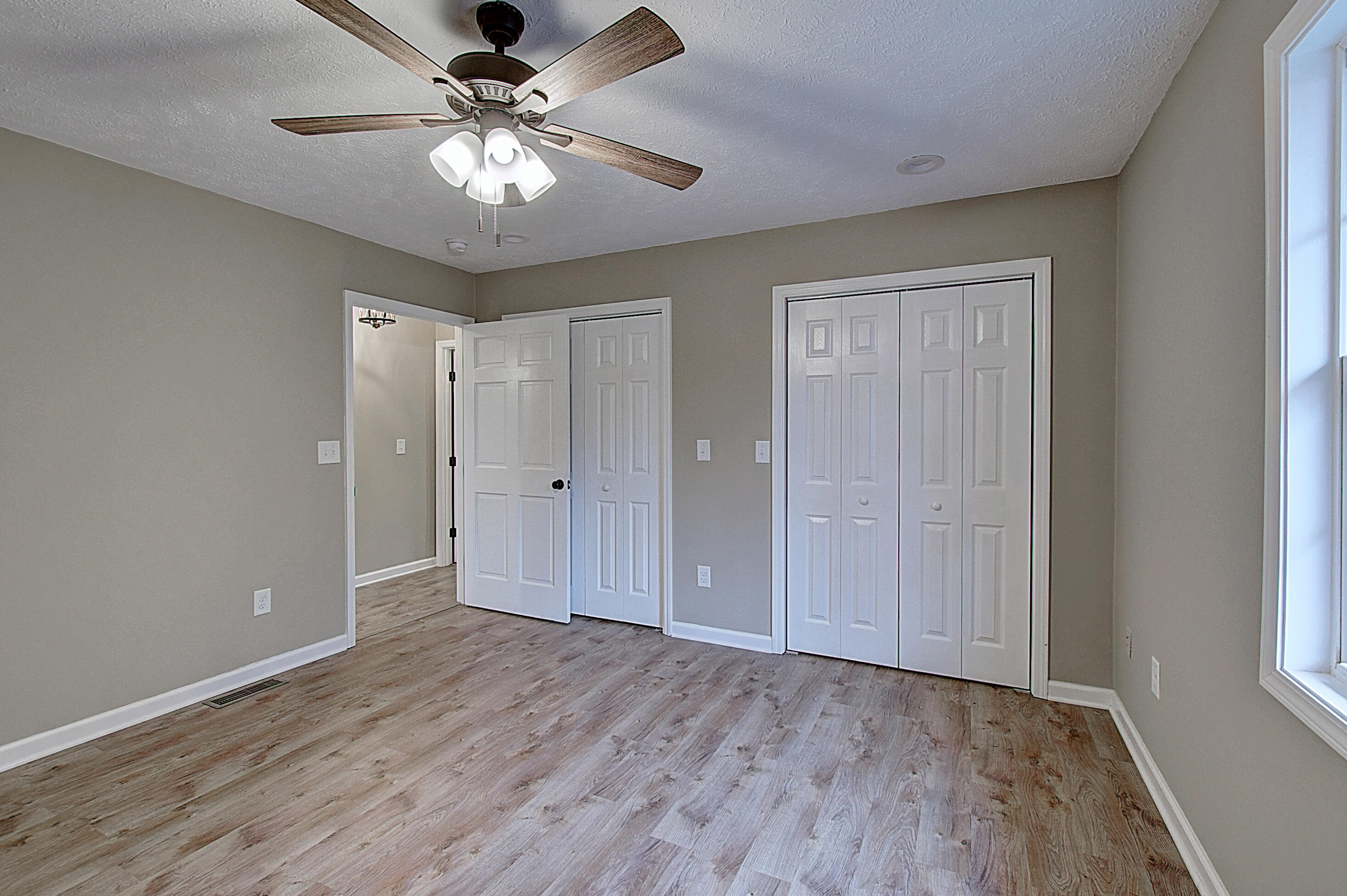 443 Browns Branch Road Hampton, TN 37658 - Photo 19 of 31 19