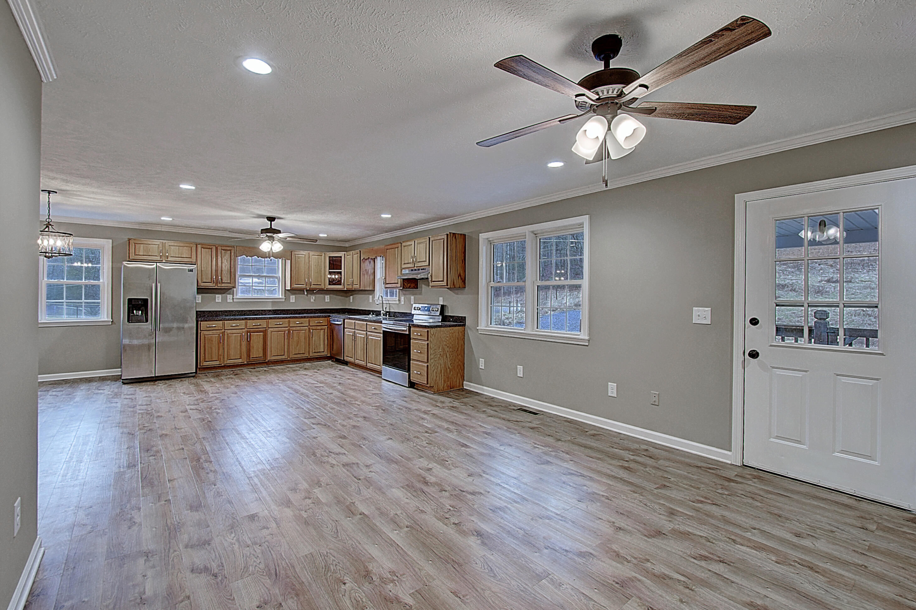 443 Browns Branch Road Hampton, TN 37658 - Photo 6 of 31 6
