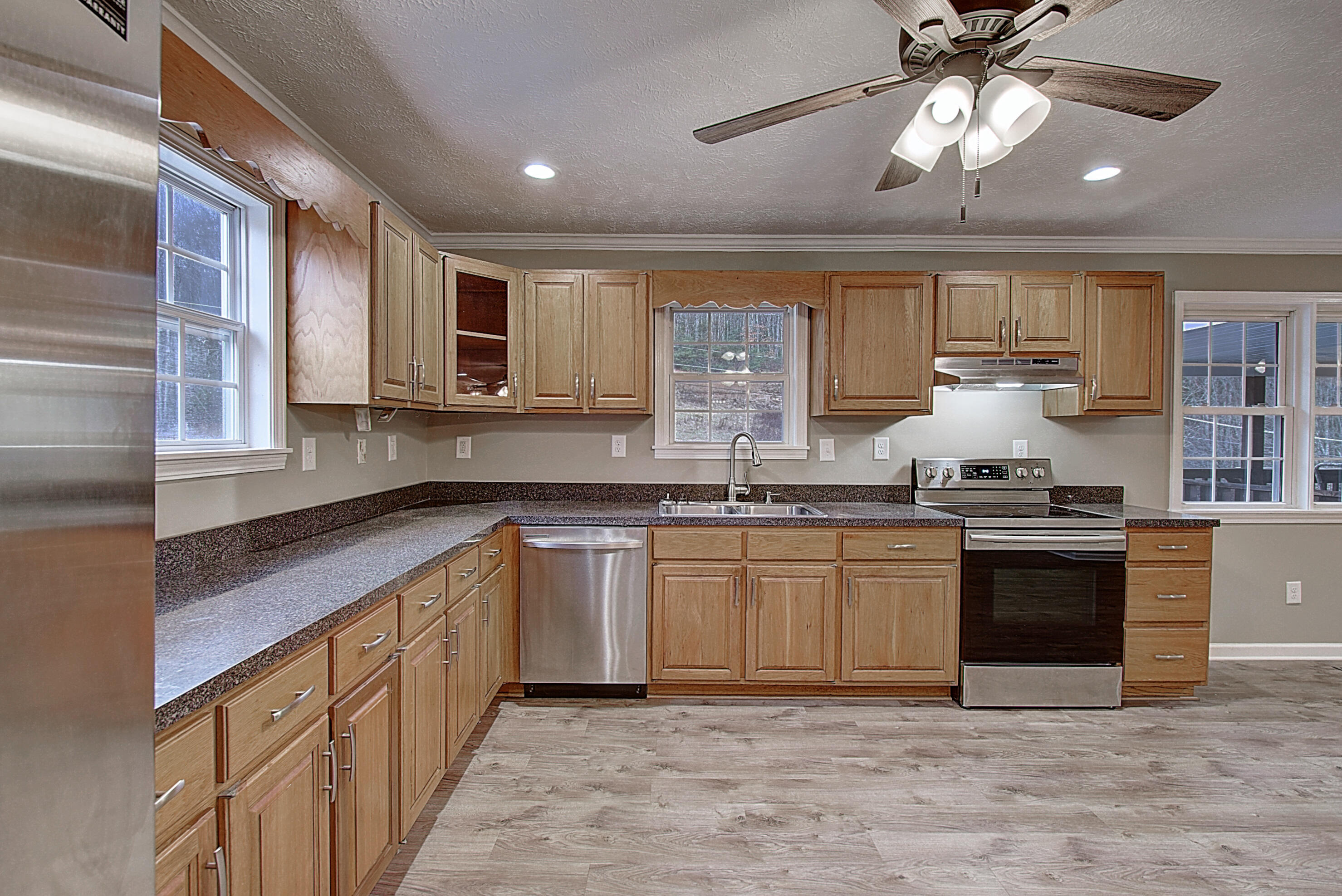 443 Browns Branch Road Hampton, TN 37658 - Photo 9 of 31 9