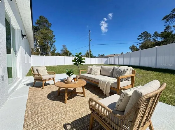 $1,995 | 4513 Southwest 170th Street Road, Ocala, FL 34473