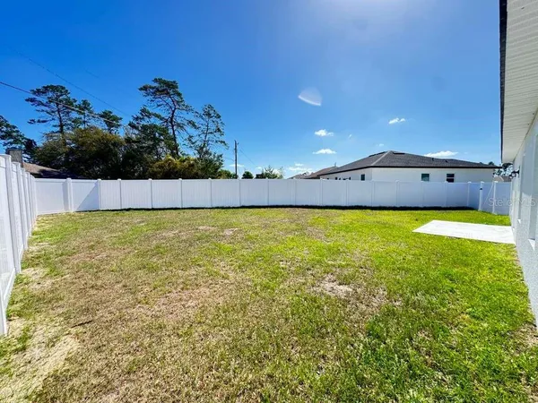 $1,995 | 4513 Southwest 170th Street Road, Ocala, FL 34473