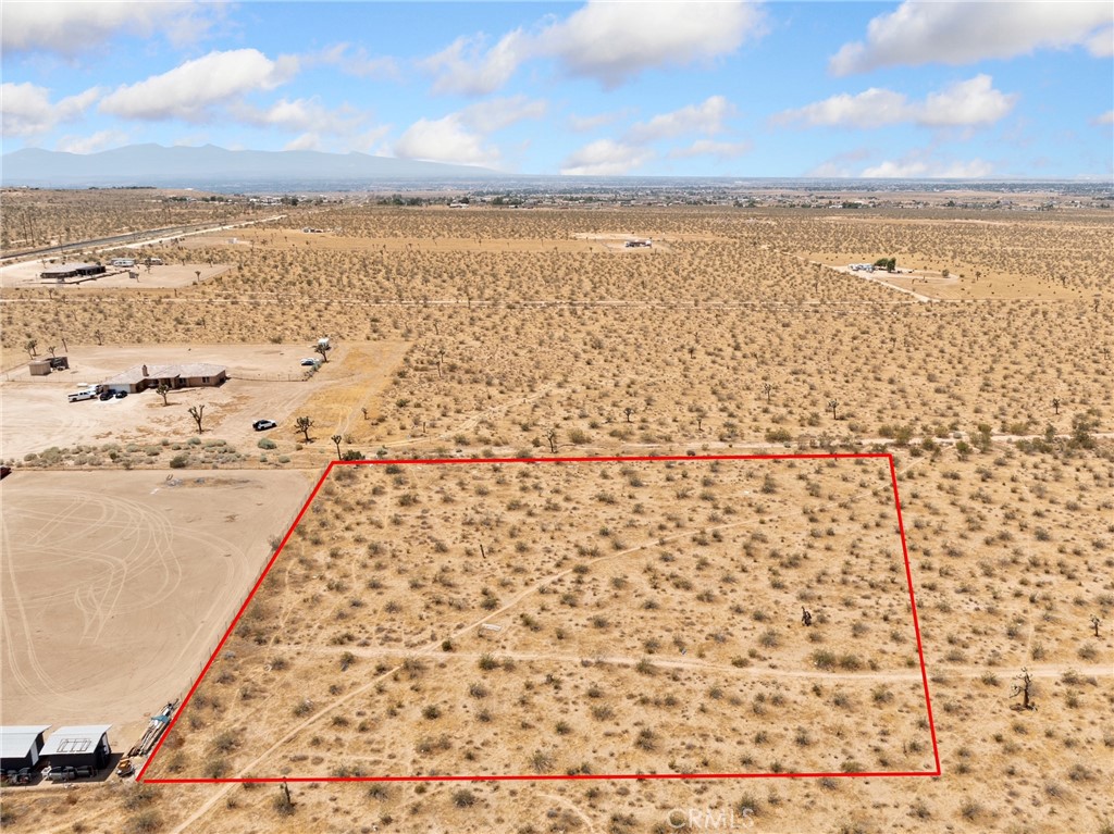 0 Barker Road Apple Valley, CA 92308 - Photo 2 of 7 a view of an ocean view