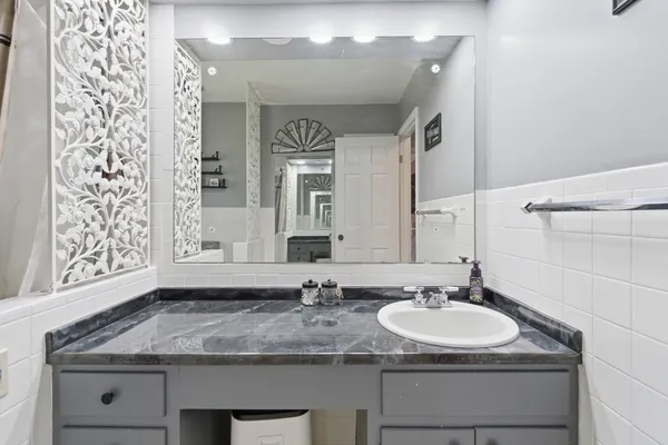 $165,000 | 1810 West Chestnut Street, Marion, IL 62959