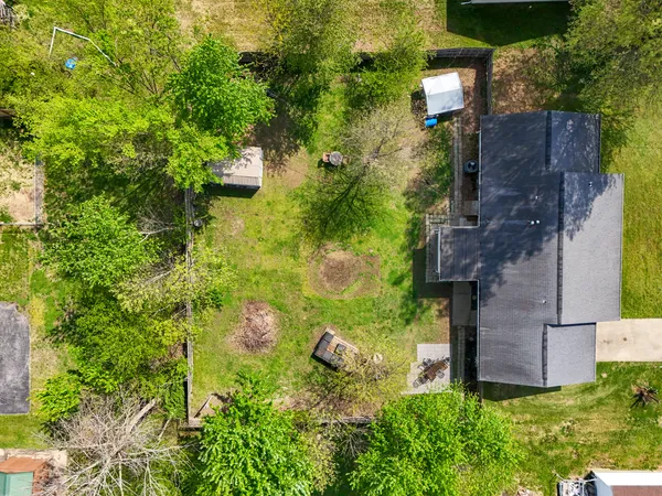 $165,000 | 1810 West Chestnut Street, Marion, IL 62959