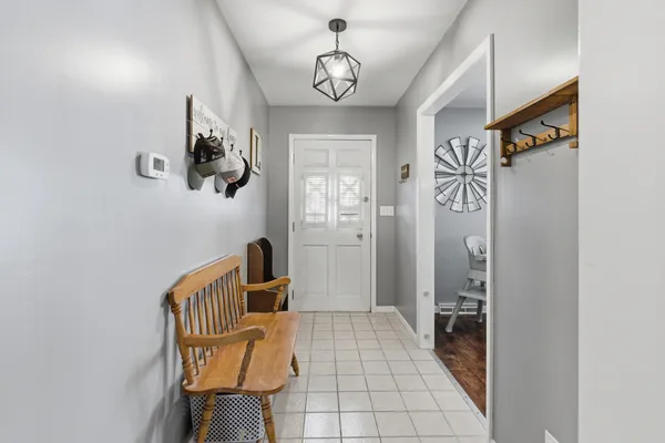 $165,000 | 1810 West Chestnut Street, Marion, IL 62959