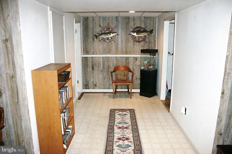 4905 Grave Run Road Manchester, MD 21102 - Photo 12 of 20 Family Room #2