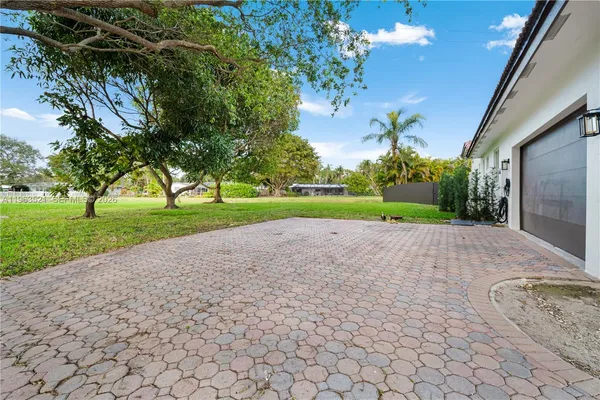 $1,980,000 | 16315 Southwest 88th Court, Palmetto Bay, FL 33157