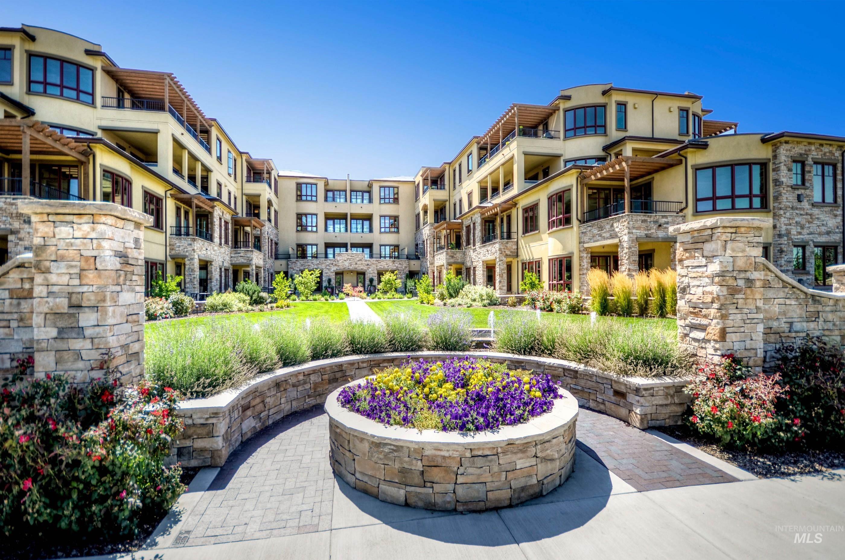 3005 Crescent Rim Dr Unit 201