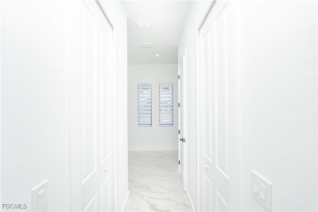 1140 Eclipse Street East Lehigh Acres, FL 33974 - Photo 11 of 31