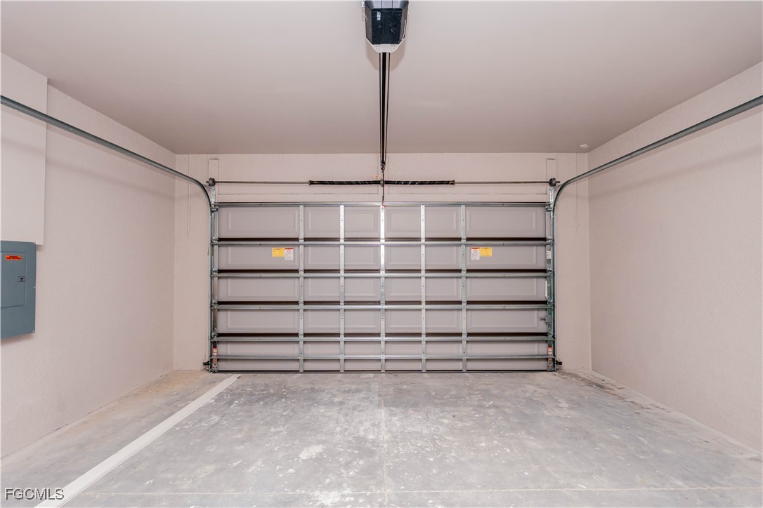 1140 Eclipse Street East Lehigh Acres, FL 33974 - Photo 26 of 31