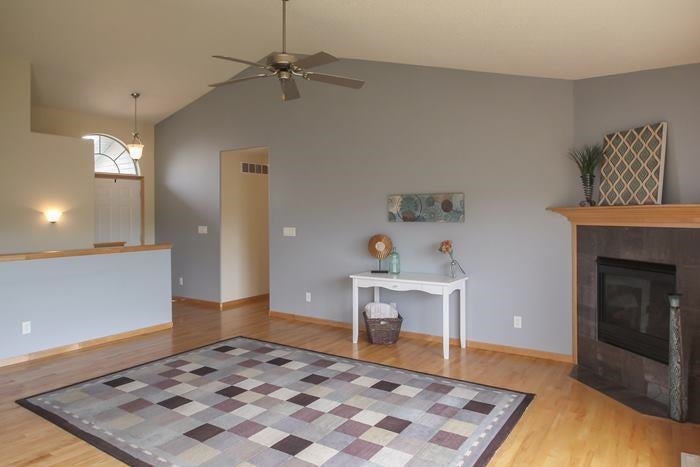 835 Tipperary Road Iowa City, IA 52246 - Photo 5 of 25 Gallery Image 5