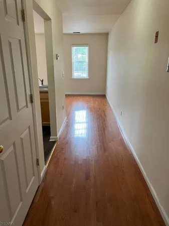 $2,150 | 770 Speedwell Avenue, Unit 3, Morris Plains, NJ 07950