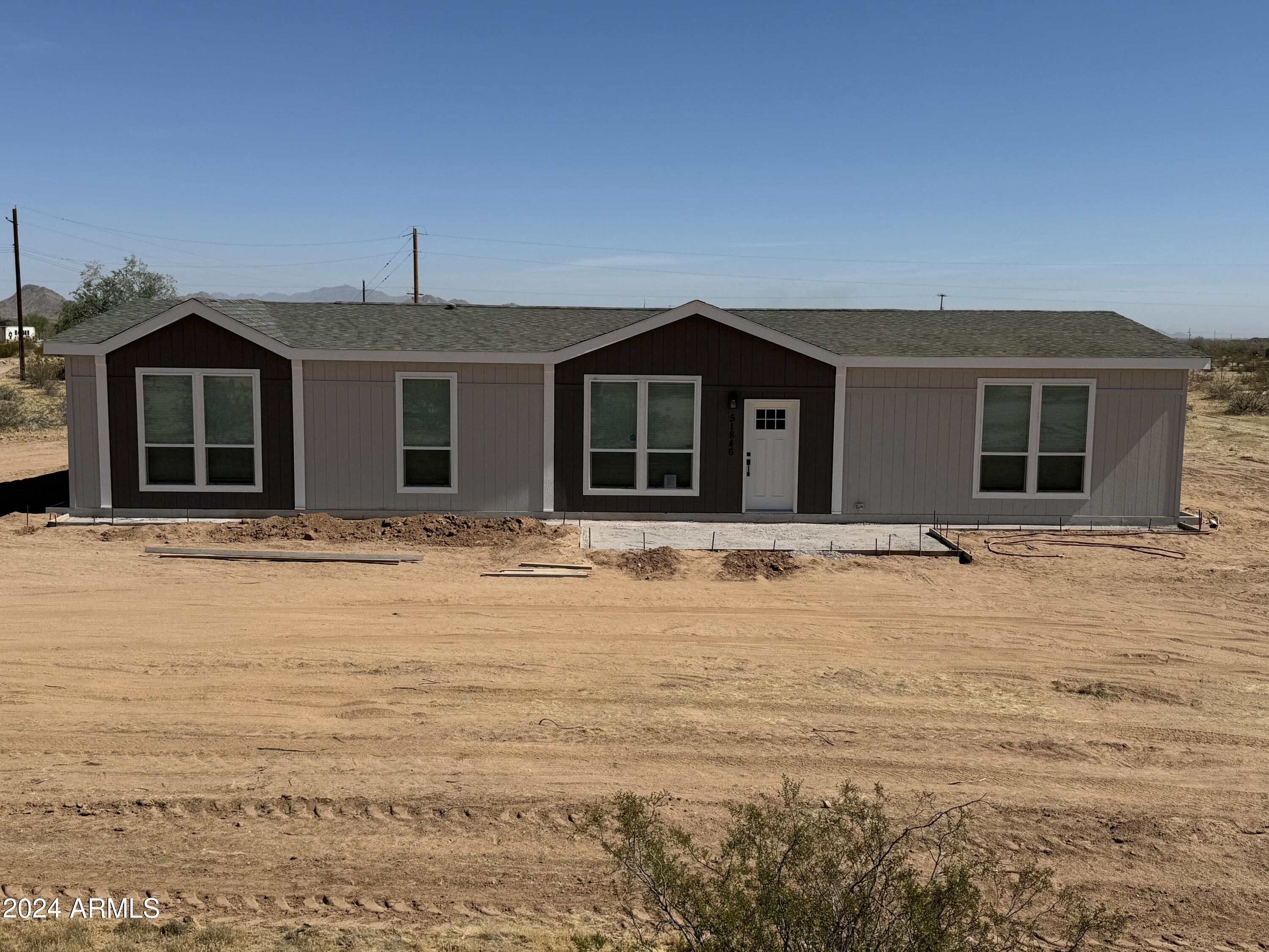 51846 West Bitter Root Road Maricopa, AZ 85139 - Photo 3 of 38 IMG_1022