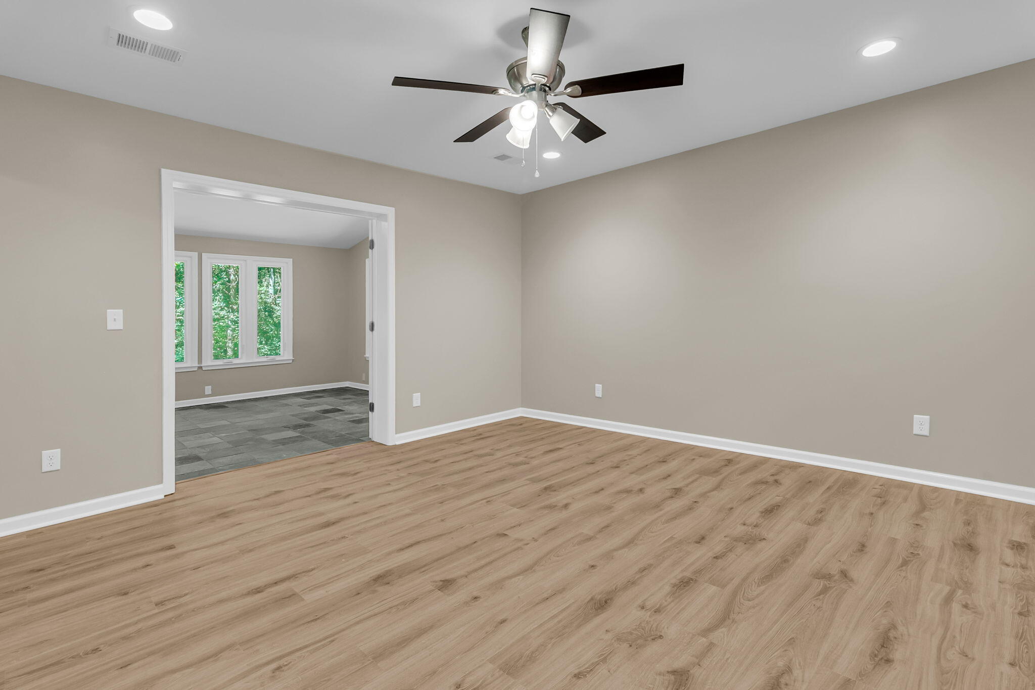 109 Halcyon Road Summerville, SC 29483 - Photo 26 of 45