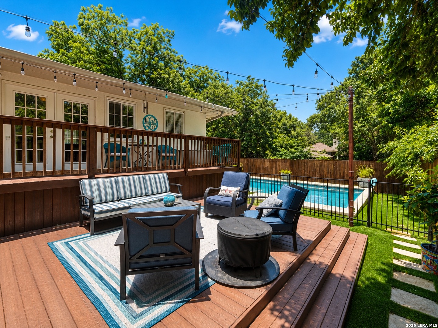 109 Zambrano Road Terrell Hills, TX 78209 - Photo 37 of 45