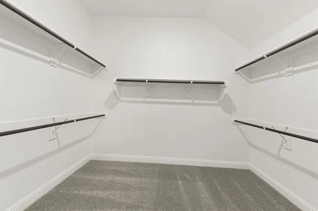 $379,970 | 4043 Bedford Drive, Heartland, TX 75114