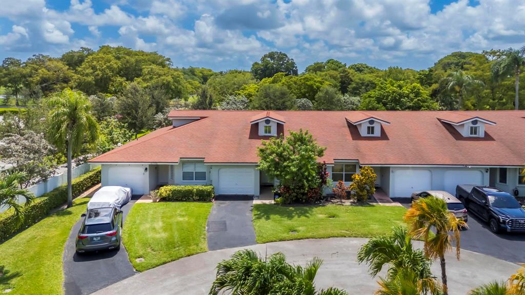 6796 North Pine Island Road, Unit 6796 Tamarac, FL 33321 - Photo 33 of 36