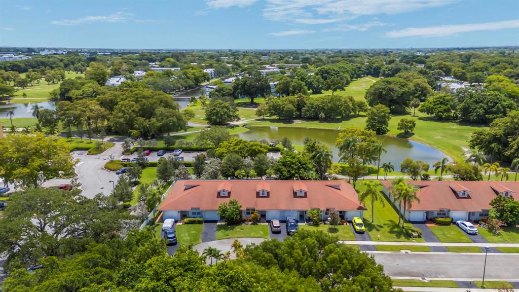 6796 North Pine Island Road, Unit 6796 Tamarac, FL 33321 - Photo 34 of 36