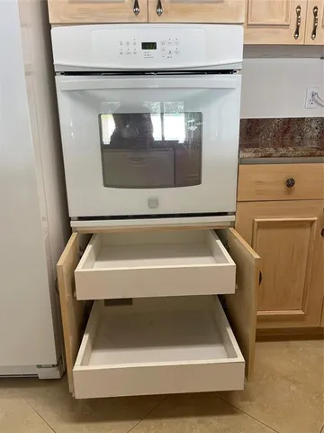 $374,900 | 6796 North Pine Island Road, Unit 6796, Tamarac, FL 33321