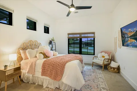 $1,125,000 | 11 Peace Pipe, Wimberley, TX 78676