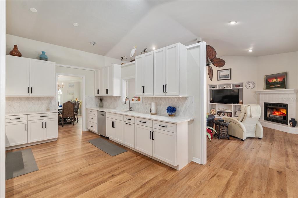 9425 Southwest 21 Avenue Gainesville, FL 32607 - Photo 19 of 66
