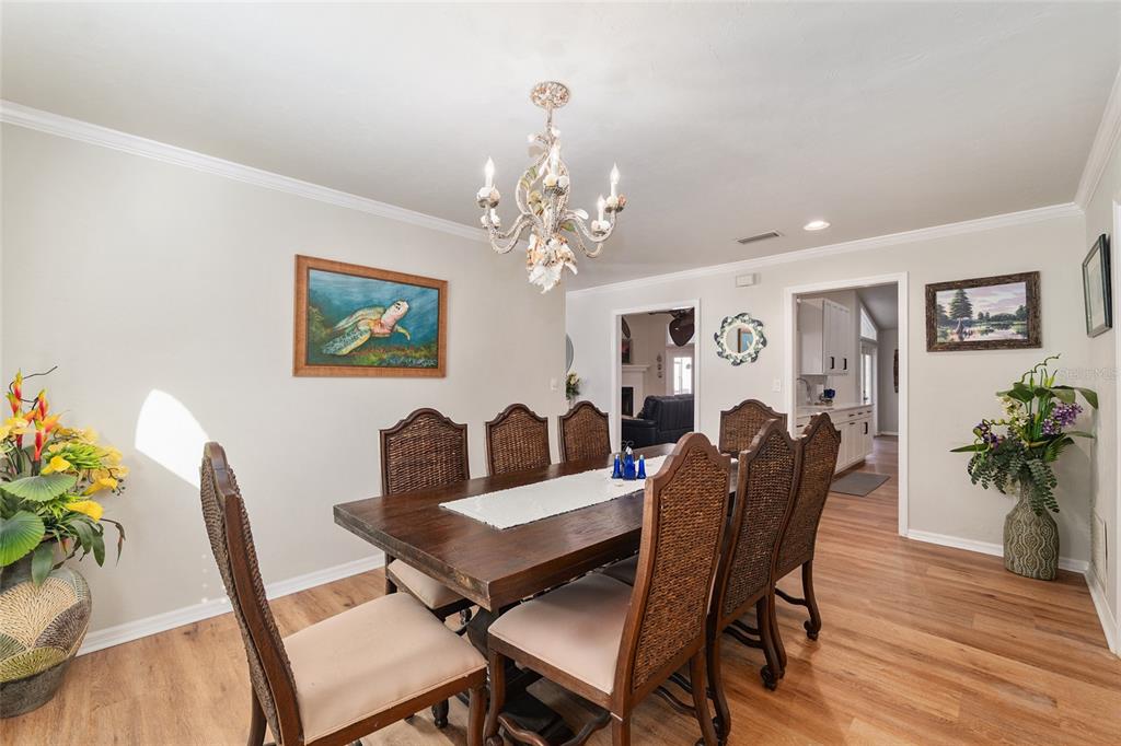 9425 Southwest 21 Avenue Gainesville, FL 32607 - Photo 4 of 66