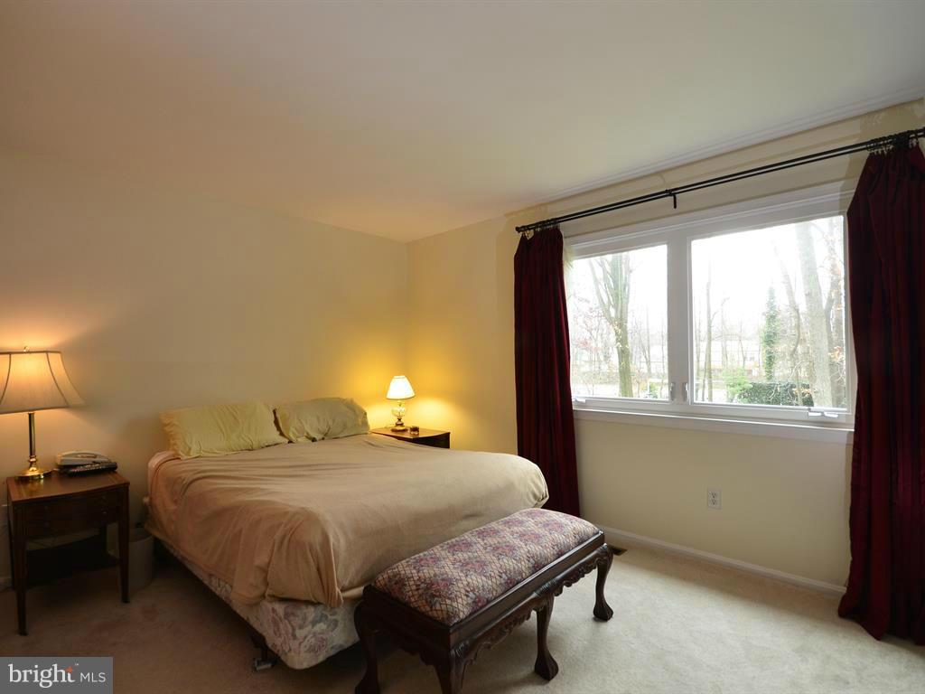 2416 Ivywood Road Reston, VA 20191 - Photo 8 of 27 Bedroom (Master)