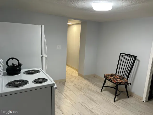 $2,400 | 604 # 4 E Oak Street, Oakland, MD 21550