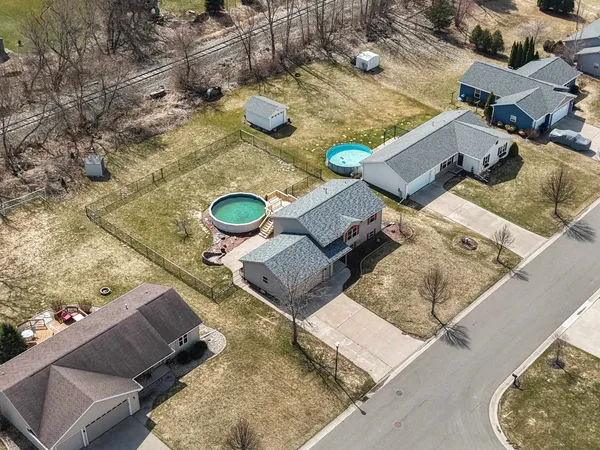 $339,900 | W6423 Rocky Mountain Drive, Greenville, WI 54942