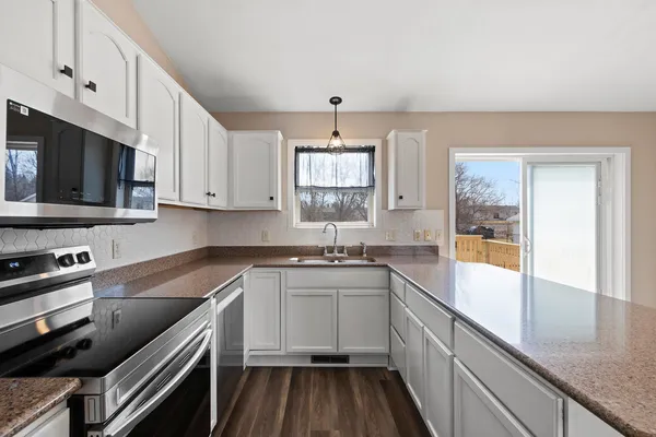 $339,900 | W6423 Rocky Mountain Drive, Greenville, WI 54942