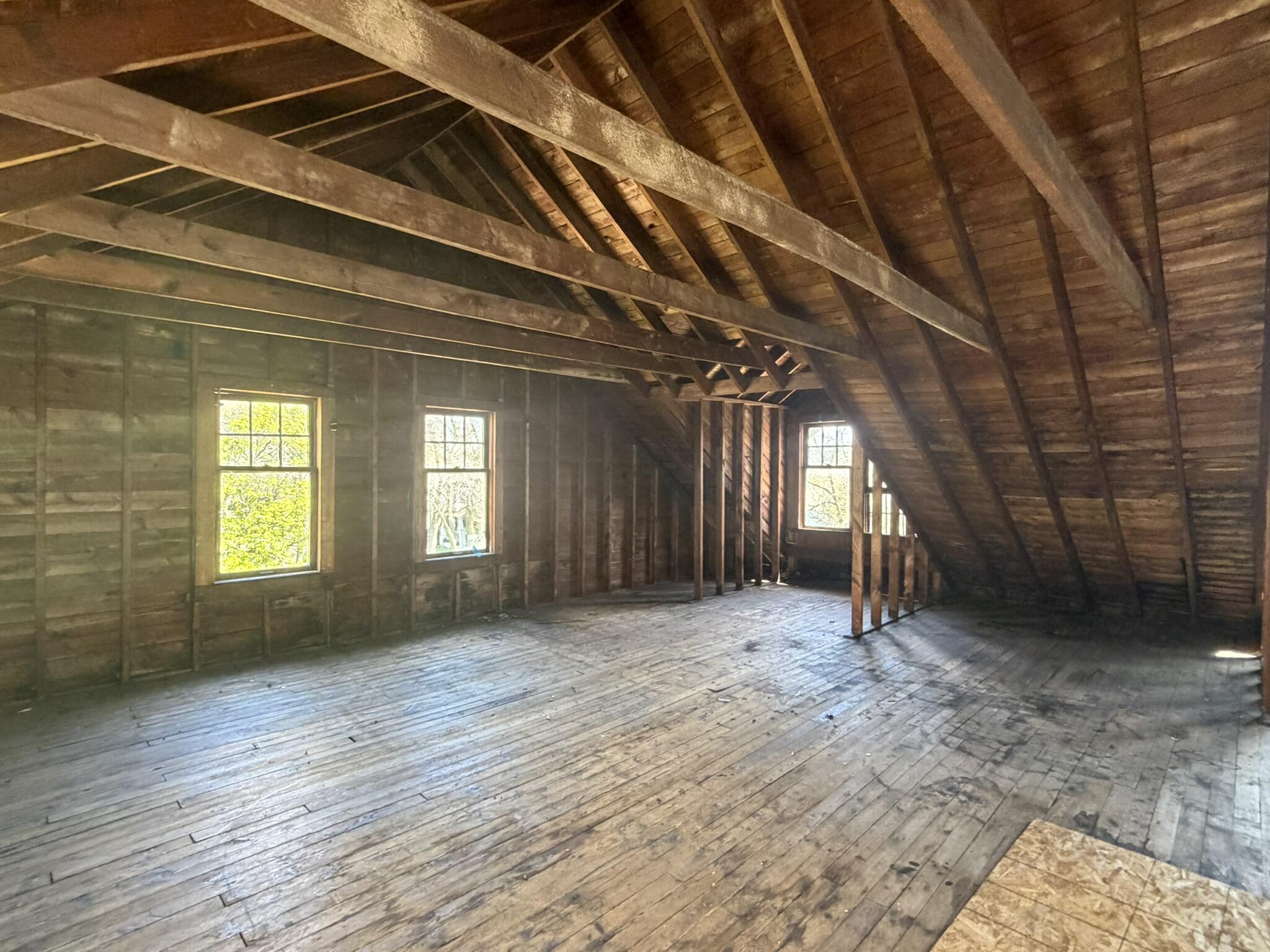 2377 North 44th Street Milwaukee, WI 53210 - Photo 18 of 27 attic