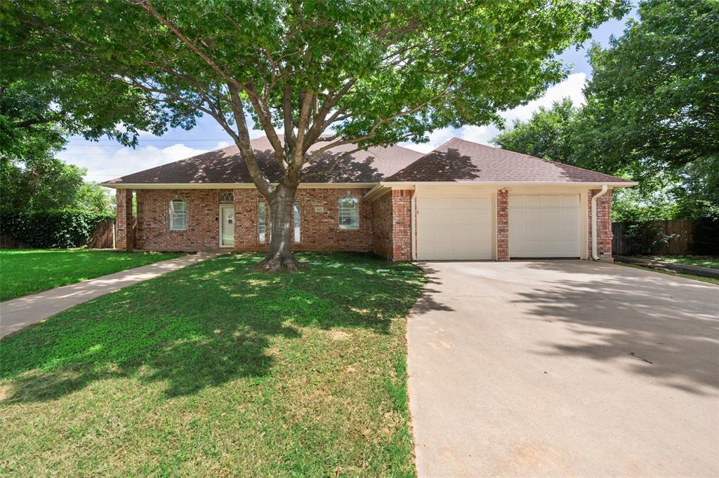 412 Springhill Court Burleson, TX 76028 - Photo 33 of 36
