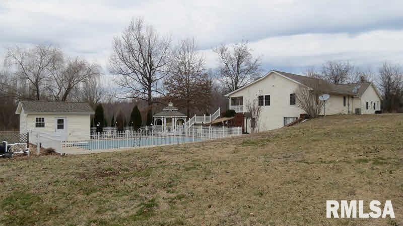 144 Carol Road Grand Chain, IL 62941 - Photo 7 of 17