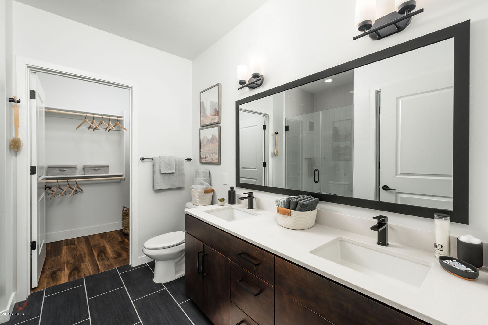 701 West Rio Salado Parkway, Unit 1041 Tempe, AZ 85281 - Photo 11 of 27 Bathroom view 1