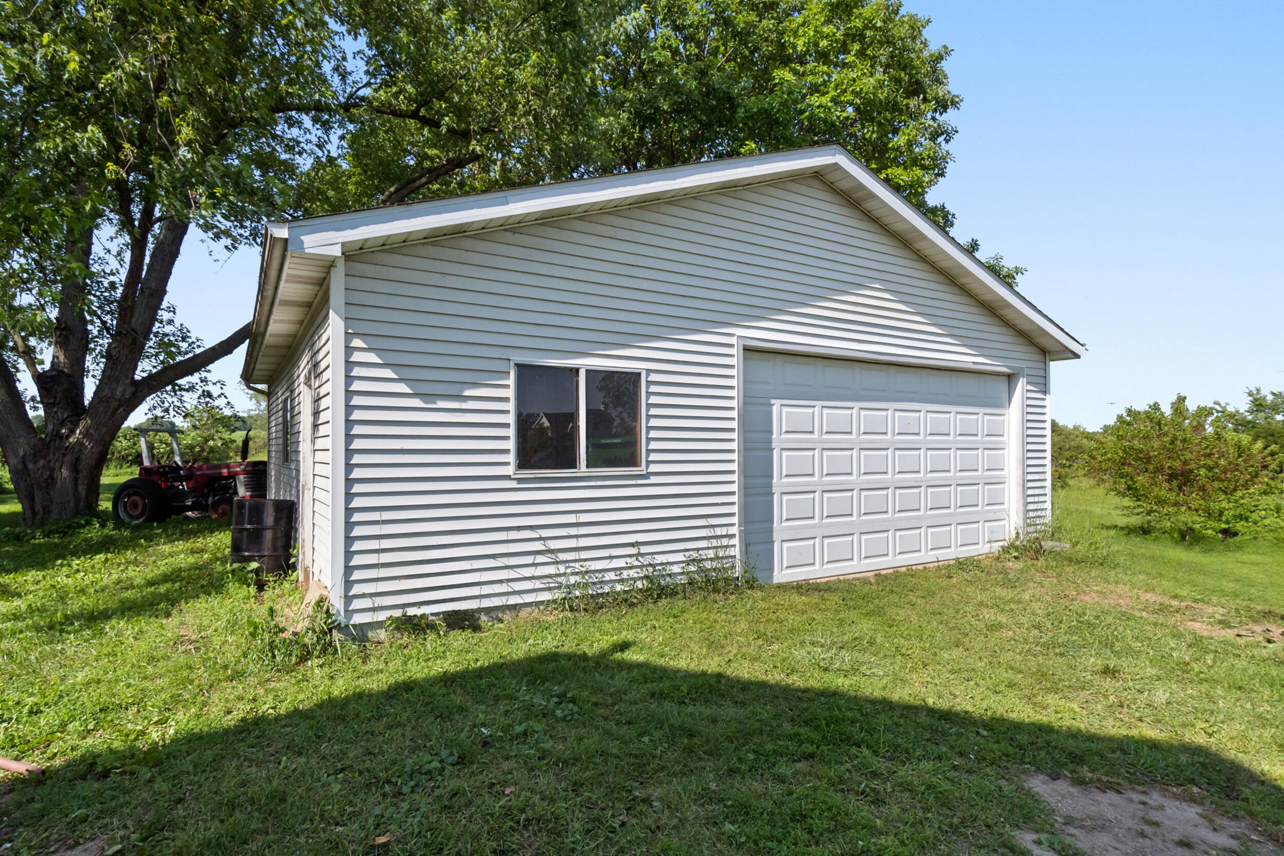 5584 West Monroe Road Tipton, MI 49287 - Photo 4 of 60 5584 W Monroe Rd, Tipton, MI 49287